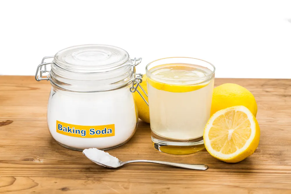 lemon juice and baking soda