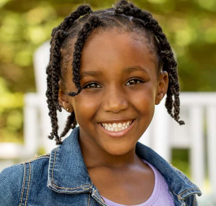 little black girl with short natural hair