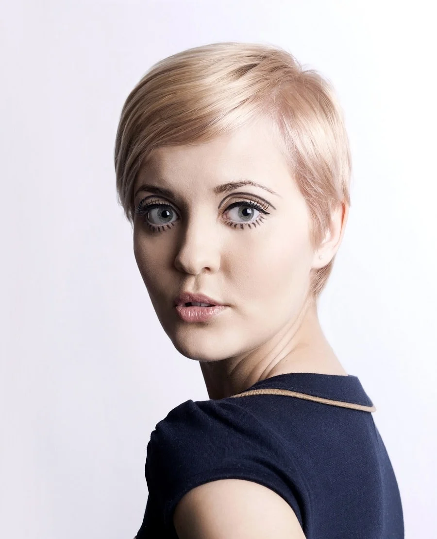 Long blonde pixie for thin hair