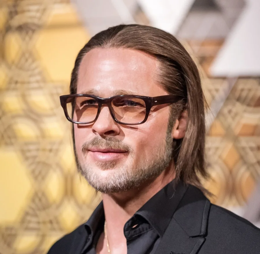 18 of The Coolest Brad Pitt Haircuts to Copy – HairstyleCamp