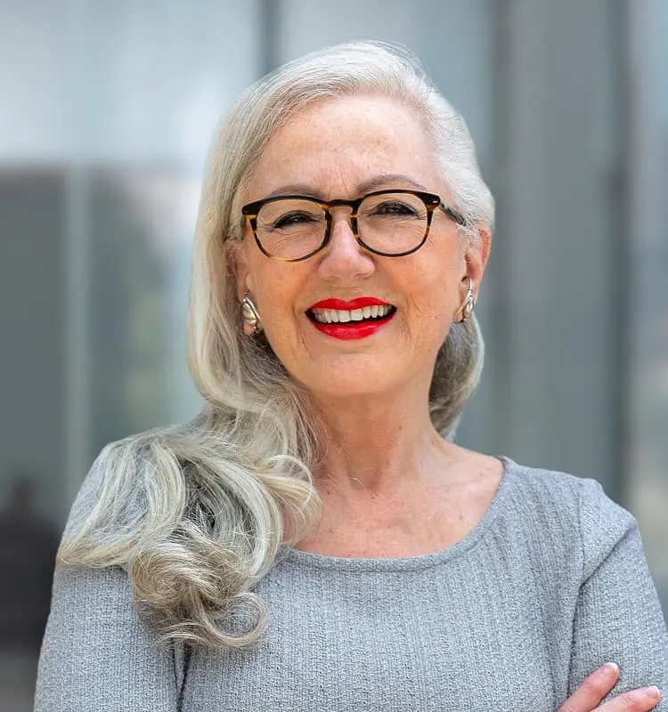 long hairstyle for older women with glasses