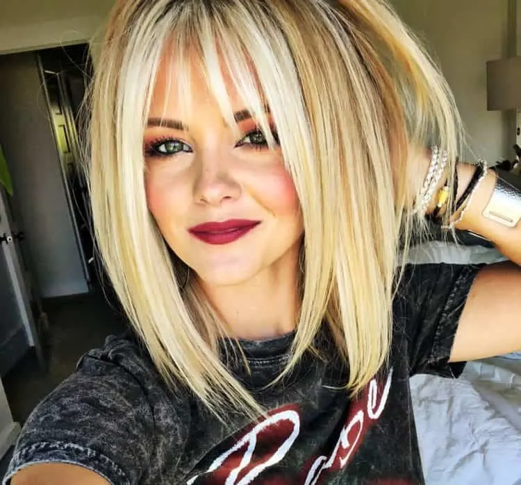 40 Trendiest Long Bob Haircuts With Layers And Bangs 