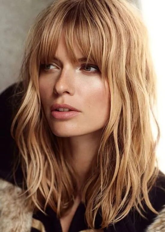 29 Stylish Lob Haircuts and Long Bob Hairstyles in 2023