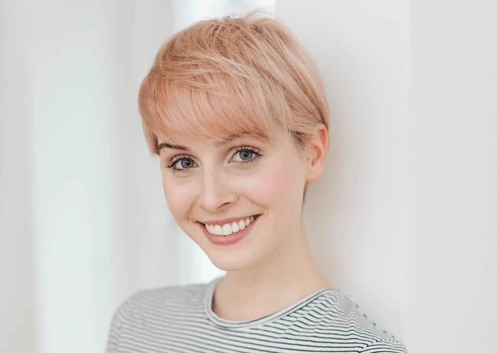 long pixie cut for women with bangs