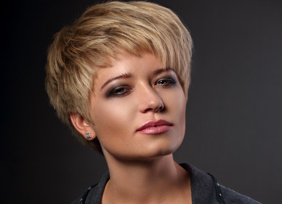 Long pixie cut for women with square faces
