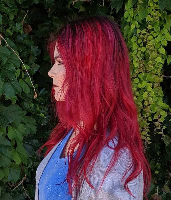 long red hair with layers