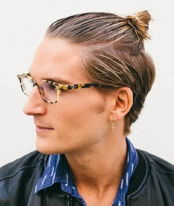 man bun for long slick hair