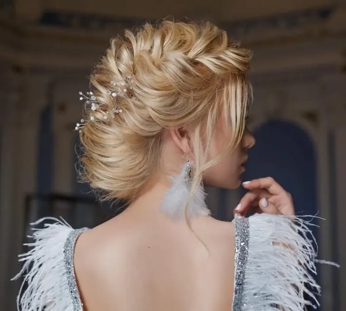 long straight hairstyle for wedding