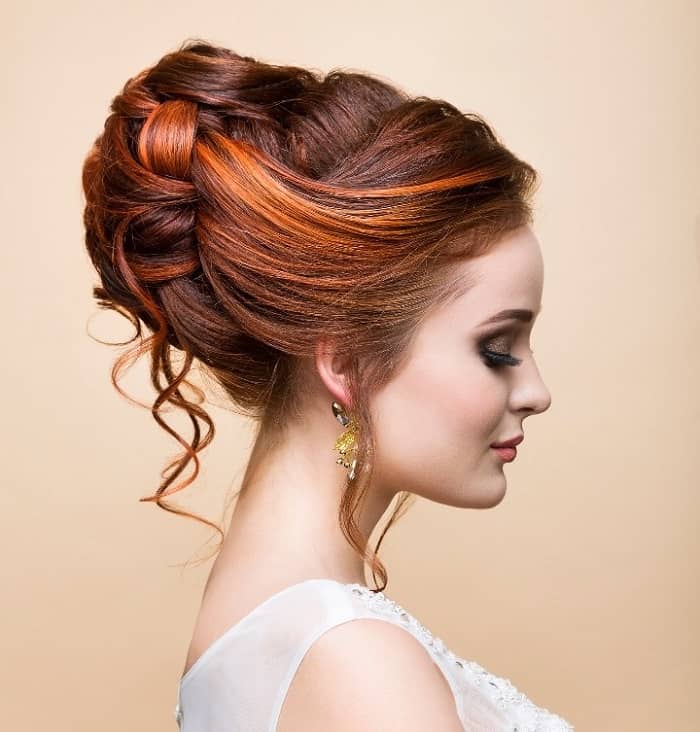 long wedding hairstyle with highlights