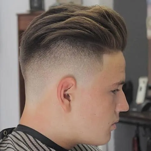 skin fade undercut for men