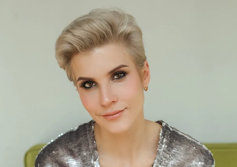 low maintenance blonde pixie cut