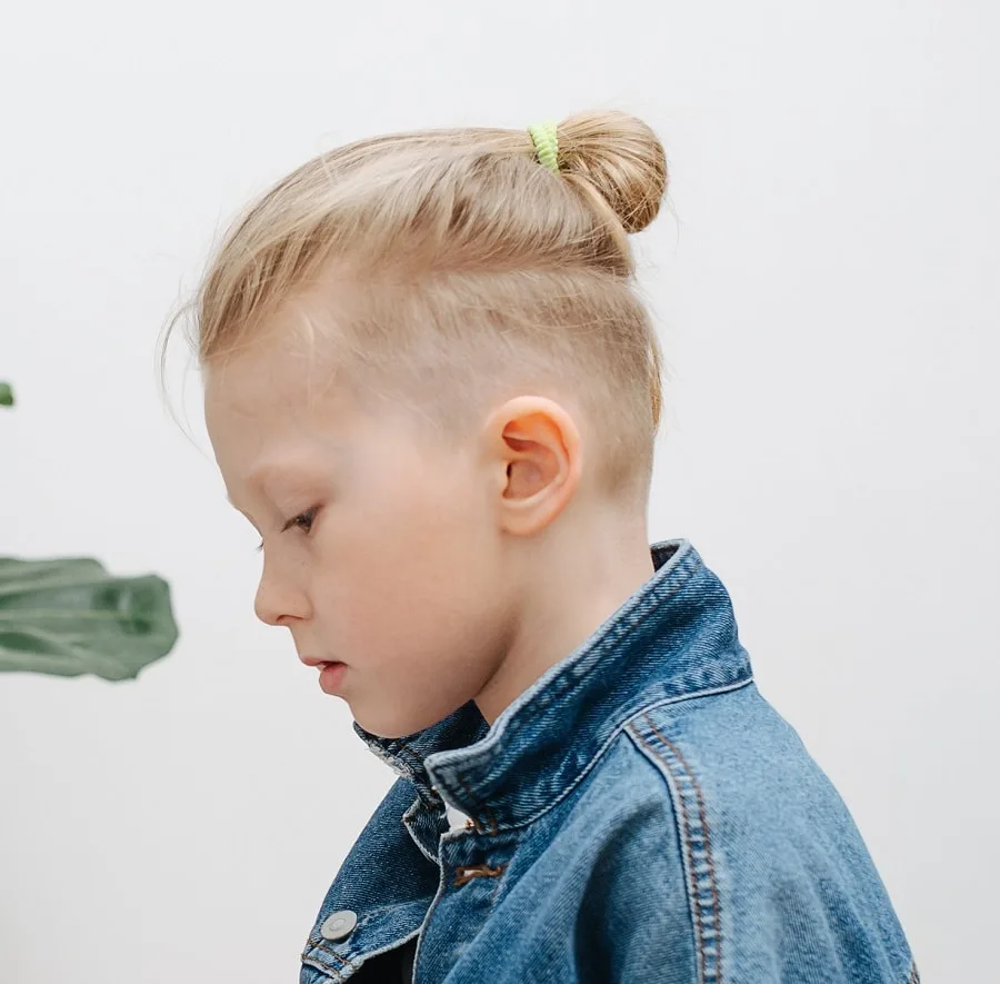 man bun for blonde boys