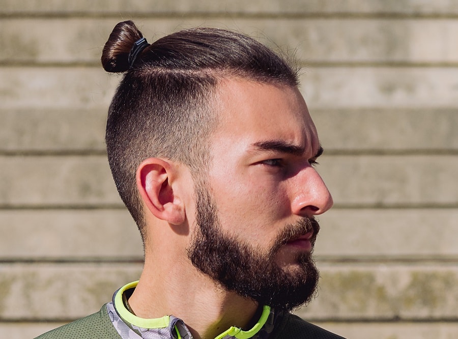 man bun with 2 on the sides
