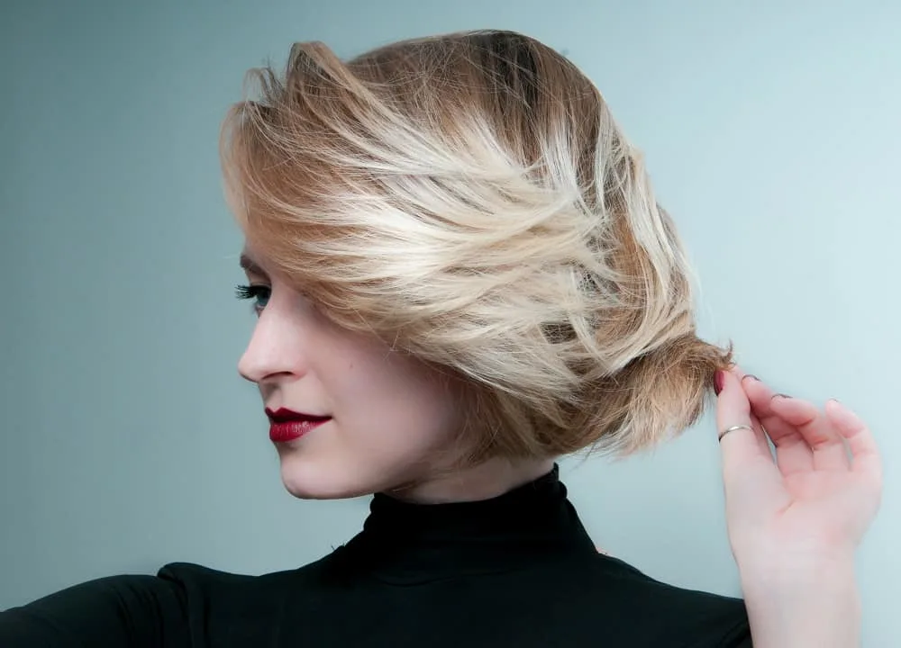 50 Medium Bob Haircuts That Are Blowing Up in 2024