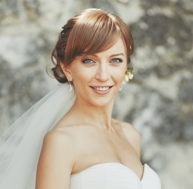 medium length wedding hairstyle with veil