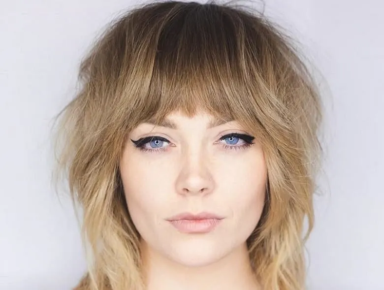 41 Medium Shag Hairstyles That You'll See Trending in 2023