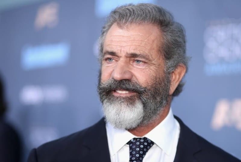 How to Copy Mel Gibson Beard Style - 8 Easy Steps (2020)