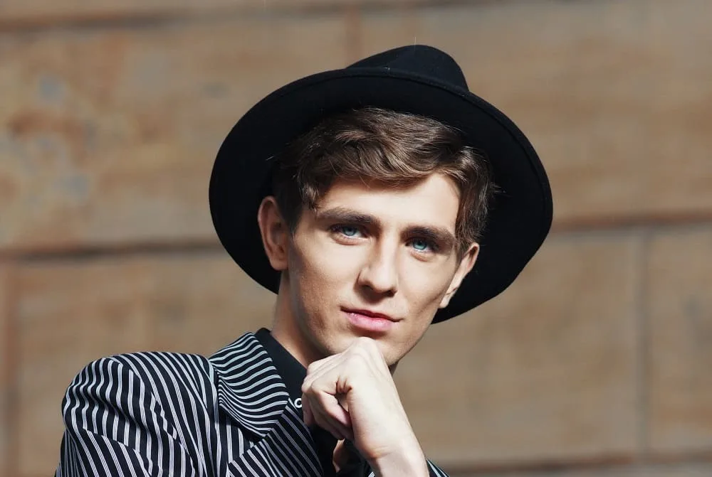 men's 1920s hairstyle with hat