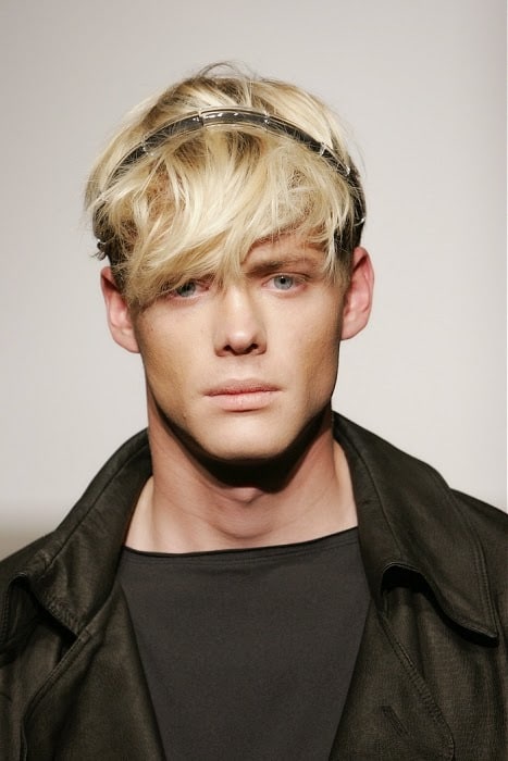blonde hair with bangs for guys
