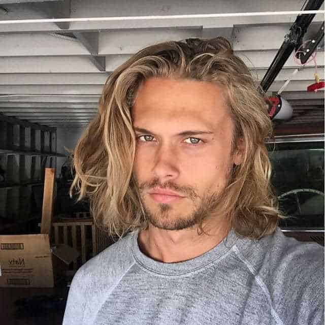 mens-blonde-hairstyles-8-8207600