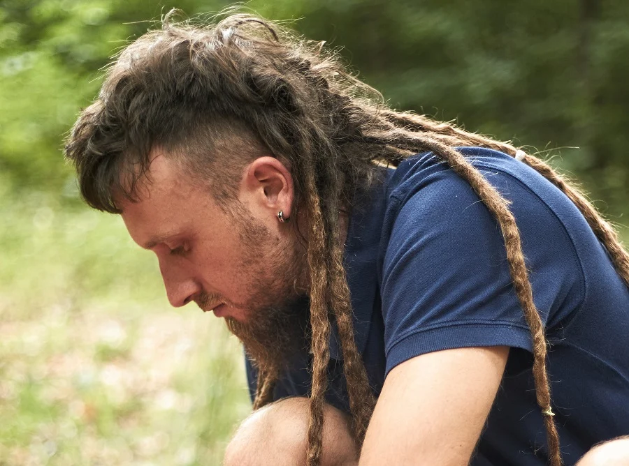 mens hippie hairstyle with undercut