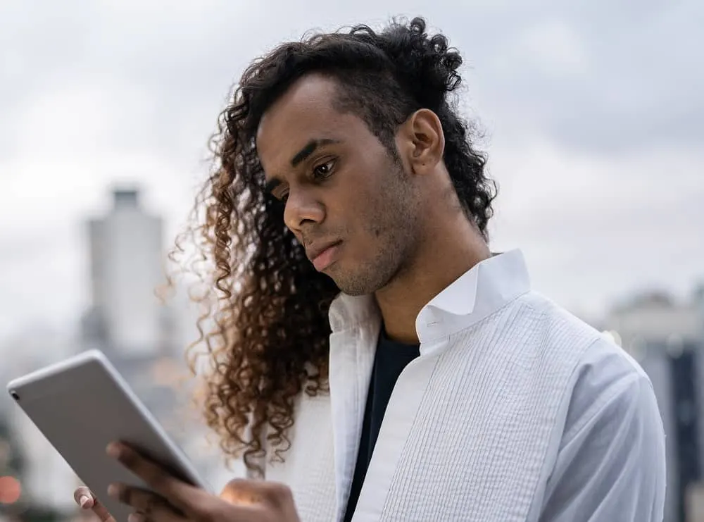 men's undercut for long curly hair