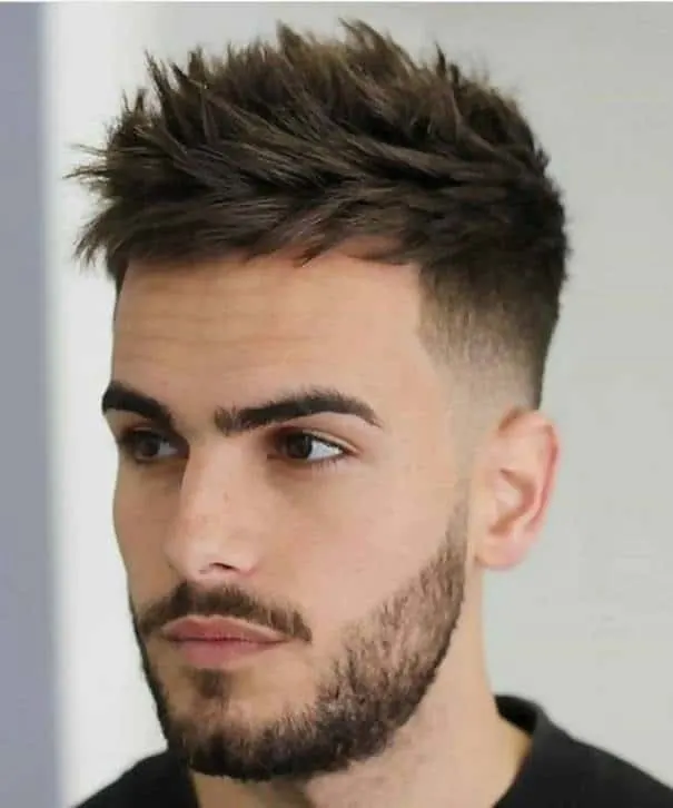 messy spiky hairstyle for guys