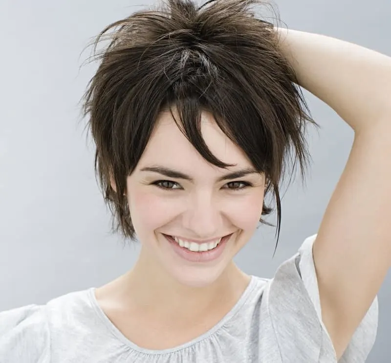 10 Best Short Razor Cuts for Women – HairstyleCamp