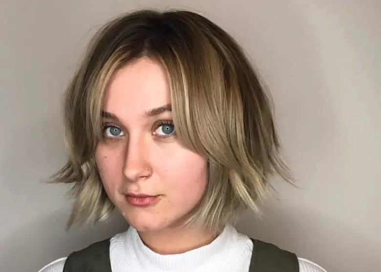 Image of Layered mullet bob with a center part