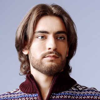 middle part hairstyle for men