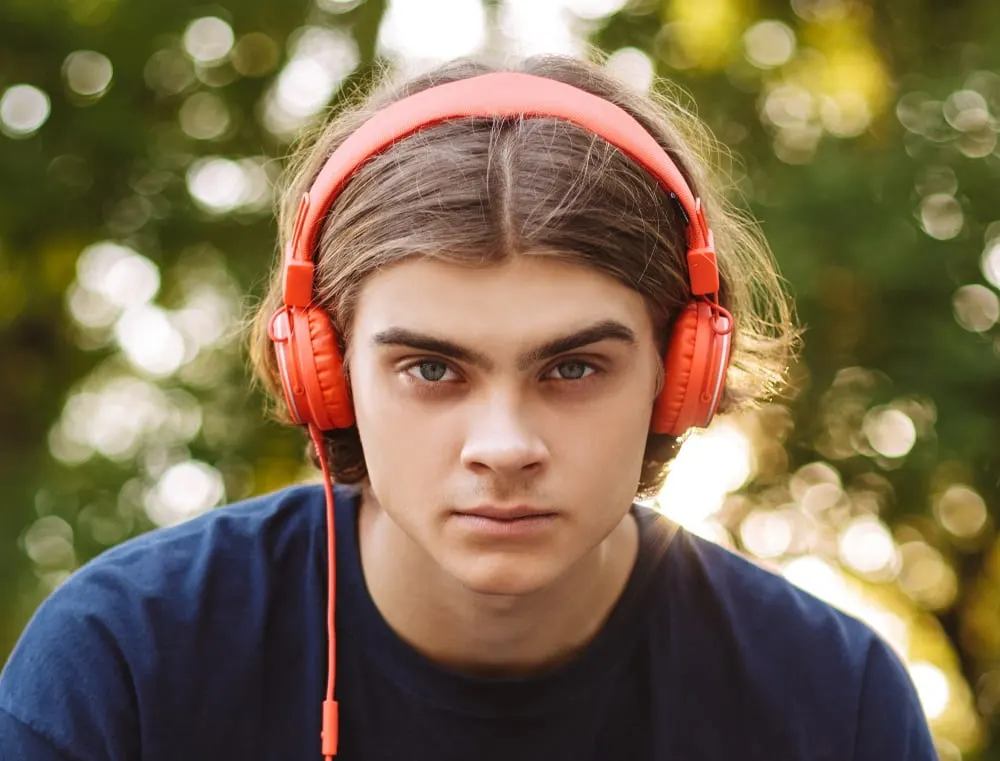 middle part hairstyle for square faced men