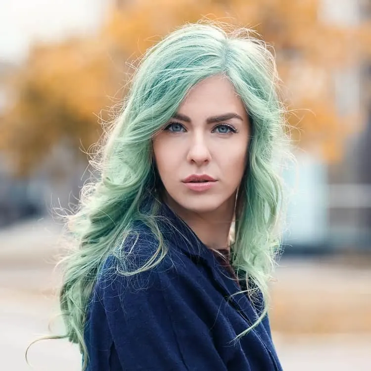 mint green hair