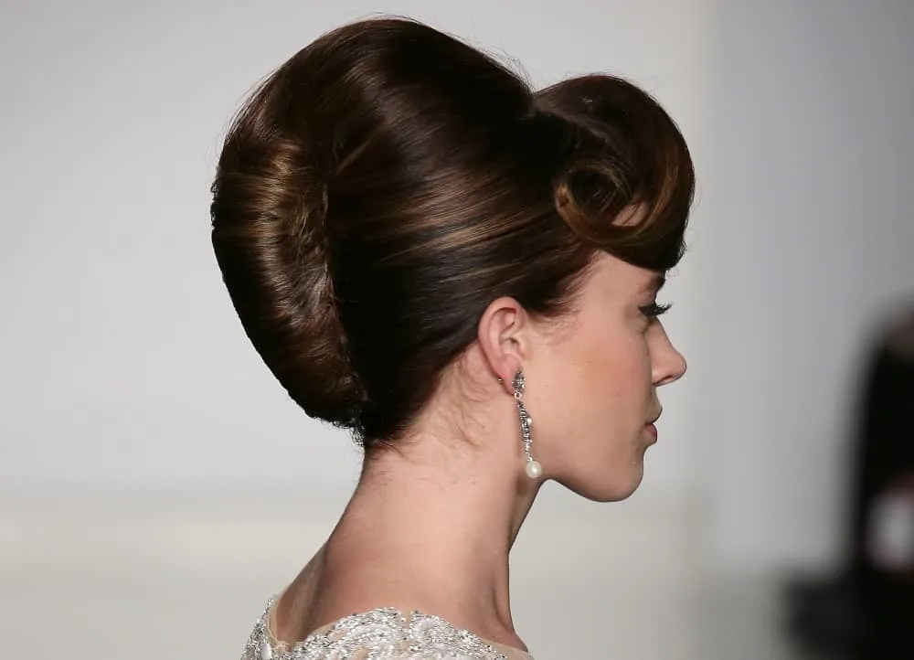 modern bouffant hairstyle