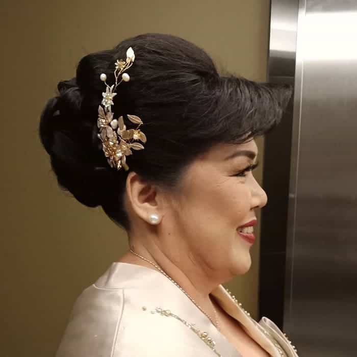 mother of groom hairstyles with accessories 