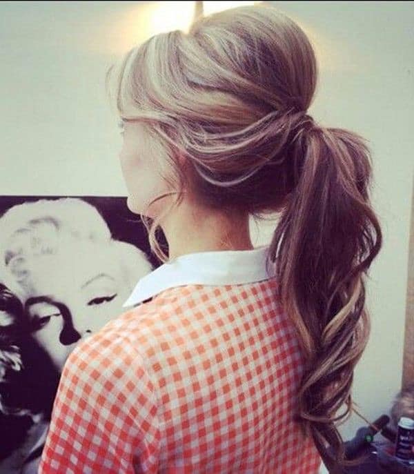 wavy ponytail for mother of the bride