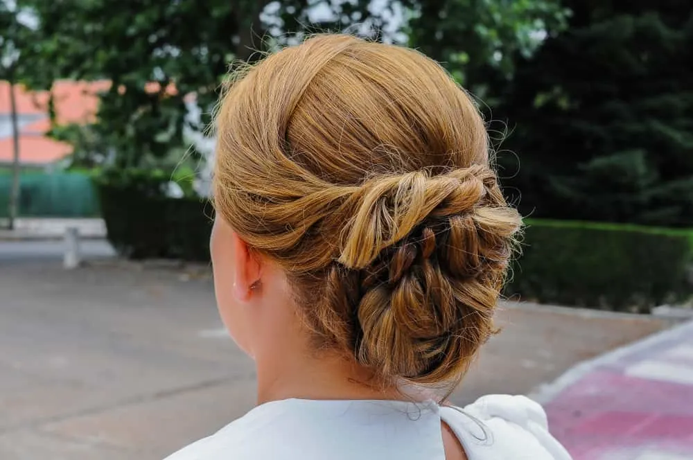 mother of the bride hairstyle for long hair