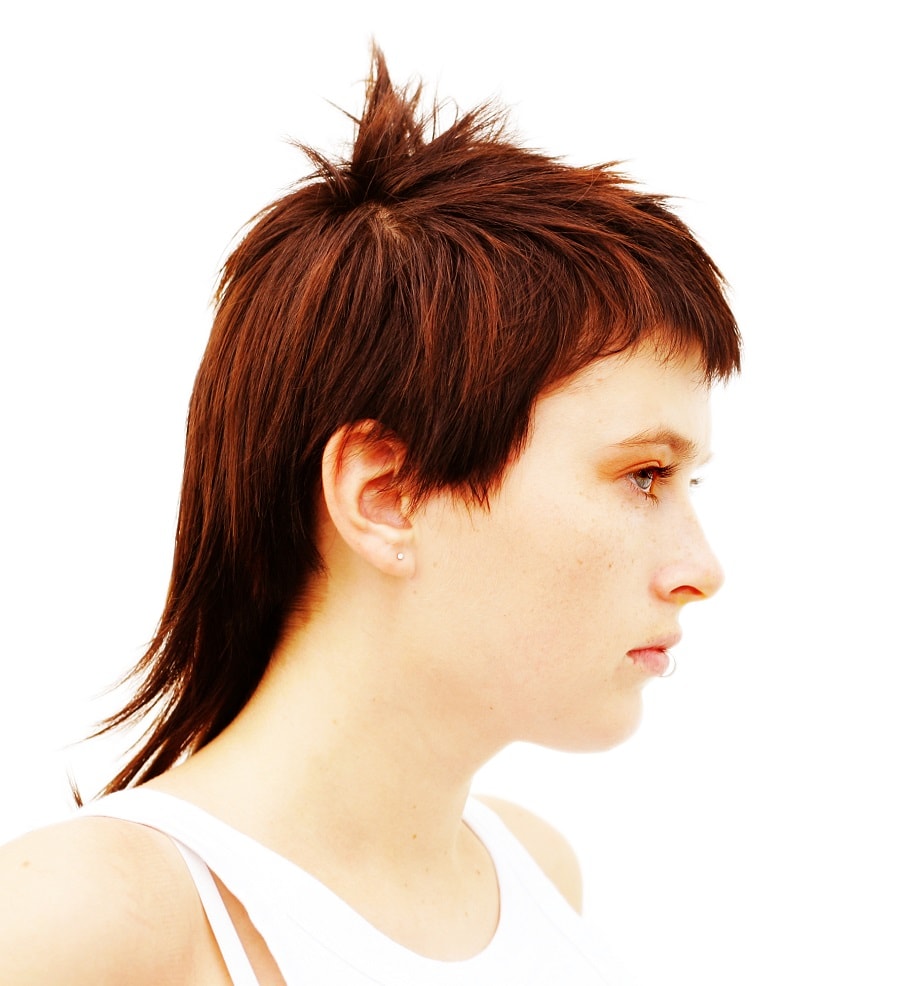 mullet hairstyle for women with round faces