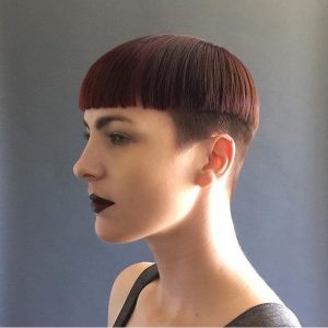 60 Mushroom Haircuts For Girls To Freshen Up Look 2021   Mushroom Cut For Women 33 300x300 