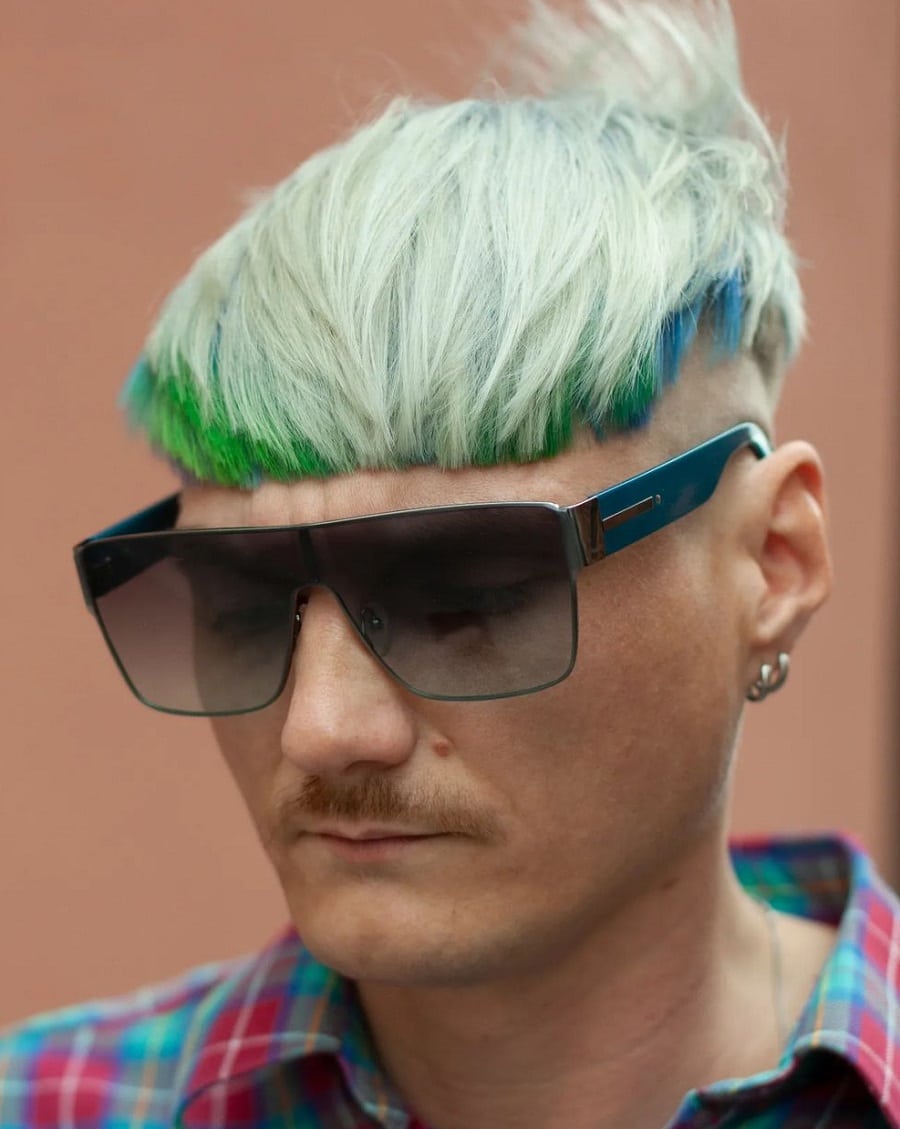 mushroom haircut for men with colored hair