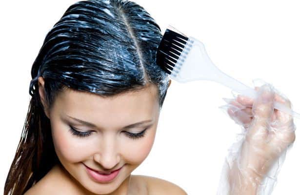 использование увлажняющего крема для волос окра