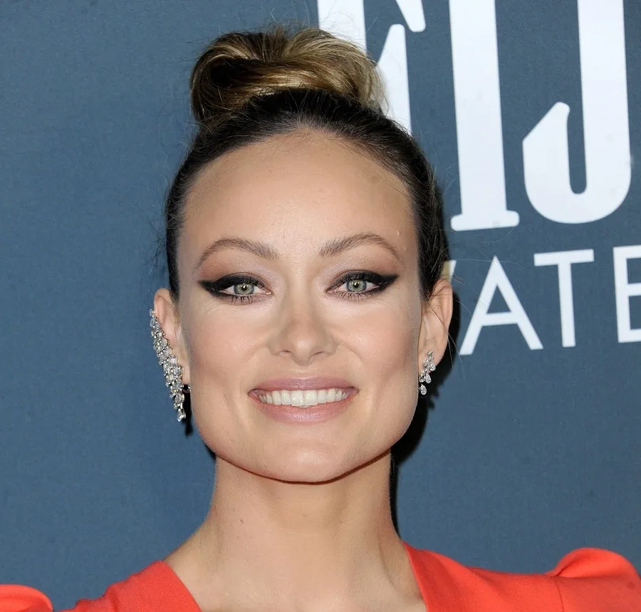 olivia wilde with high updo