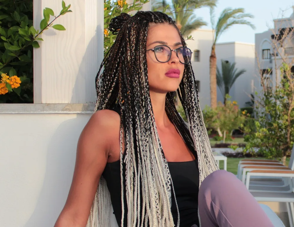 ombre box braids with glasses