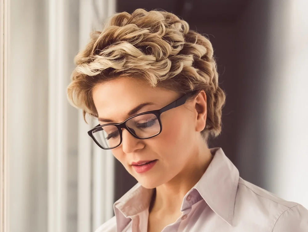 28 Edgy And Elegant Haircuts For Women Over 50 - Wild About Beauty