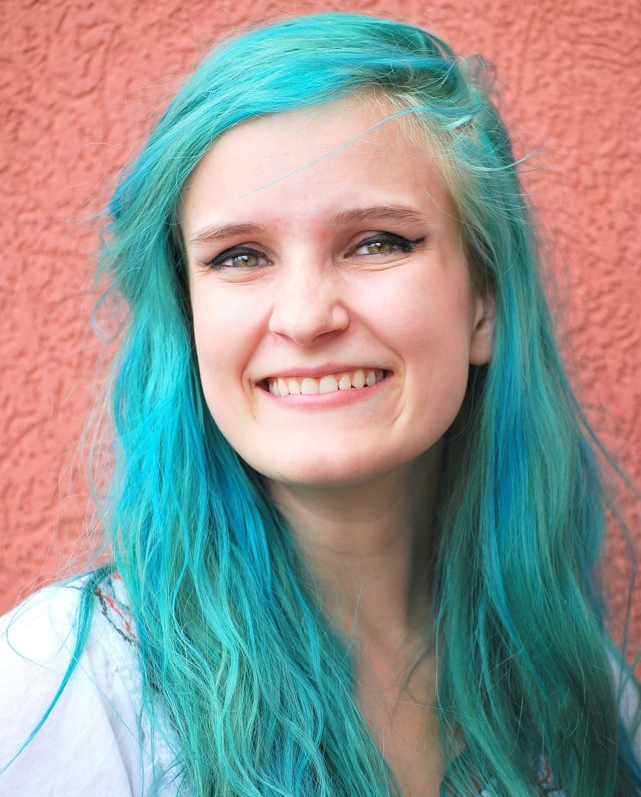 pastel blue hair for square face