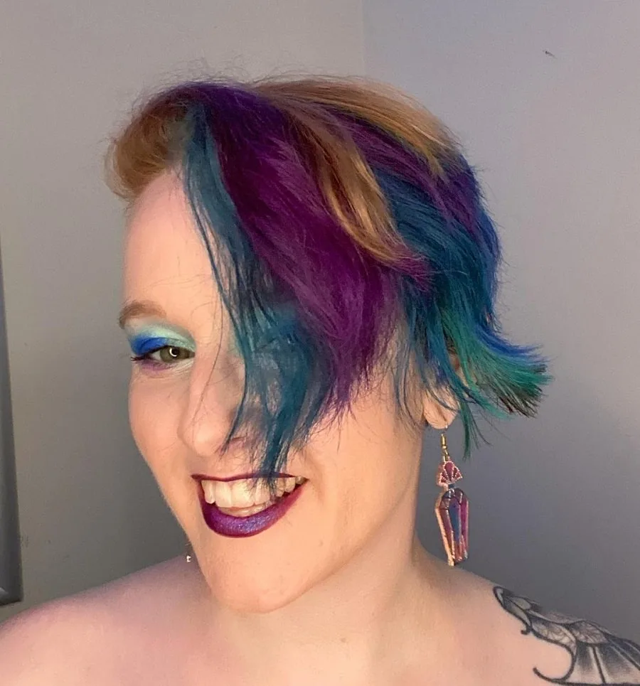 peacock color pixie