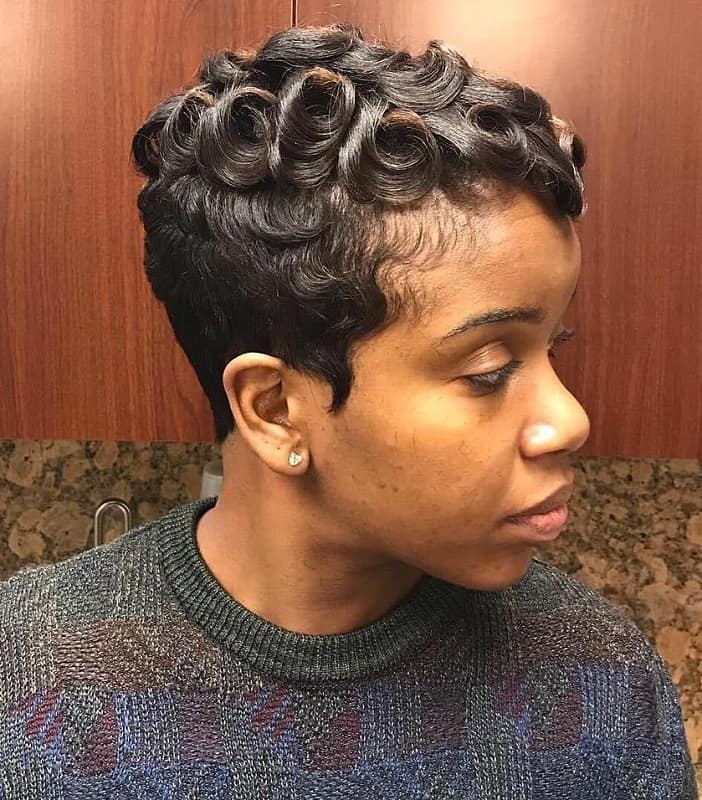pin curls for black women