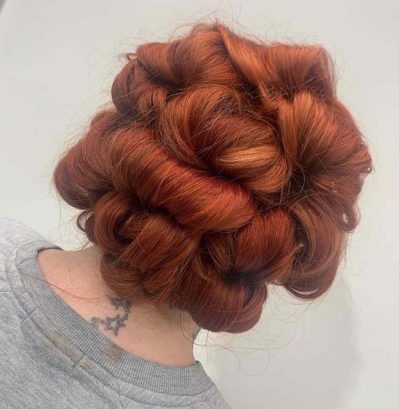 pin curls style to make hair look shorter without scissor