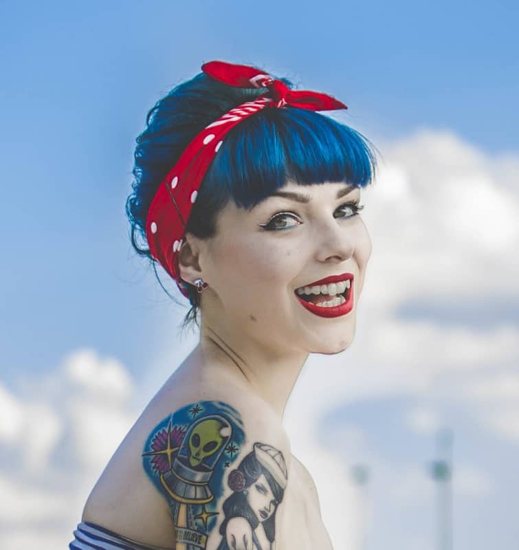pin up updo style
