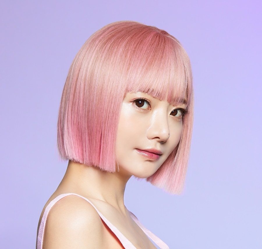 pink hair color for oval faces