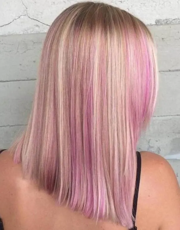22 Gorgeous Pink Highlights on Blonde Hair for Women
